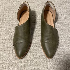 Catherine Catherine Malandrino – Swan d'Orsay Flat size 9- olive color